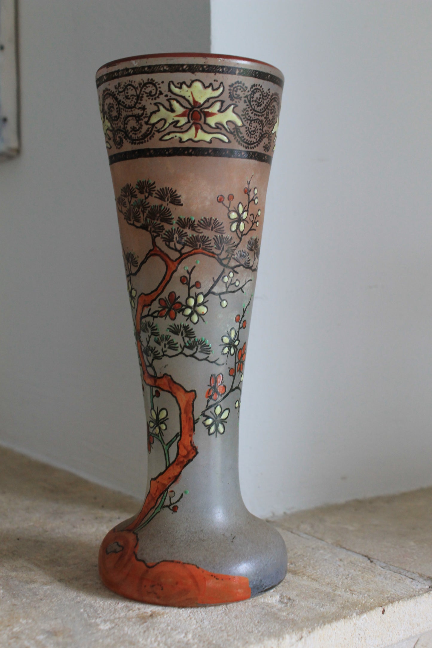 Legras vase cornet modèle "Printemps" en verre (1900 - 1910)