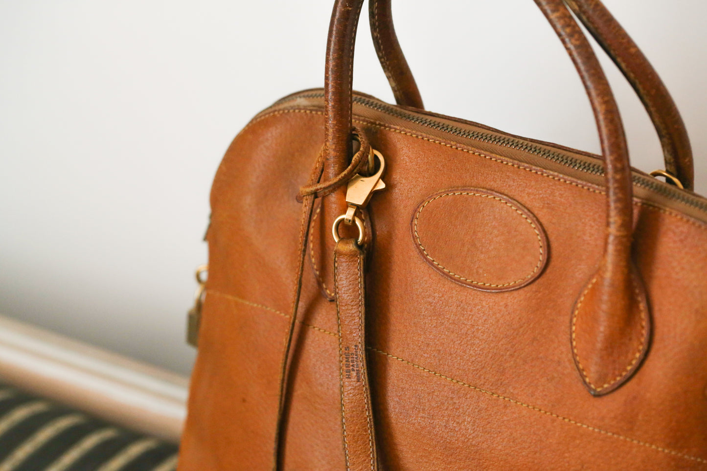 Hermès sac à main modèle bolide en cuir gold vintage