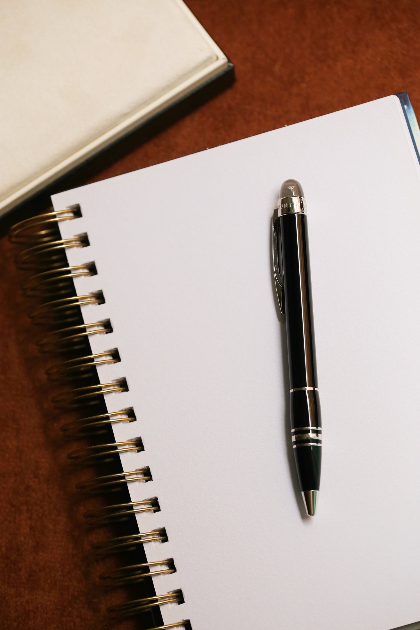 Montblanc stylo à bille édition 100 years Soulmakers