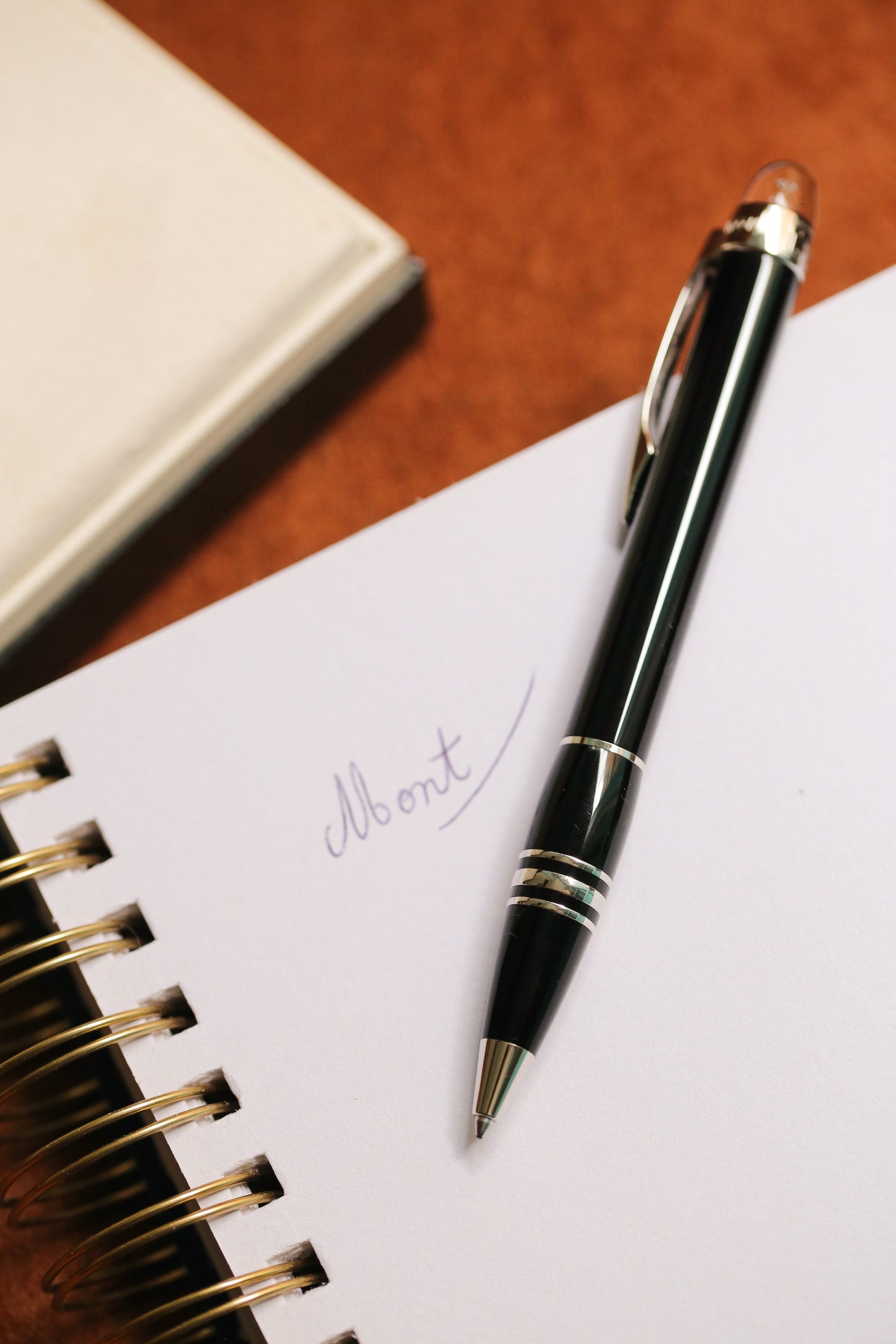 Montblanc stylo à bille édition 100 years Soulmakers