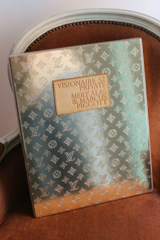 Louis Vuitton livre Visionnaire 52 Private Mert Alas & Marcus Piggott