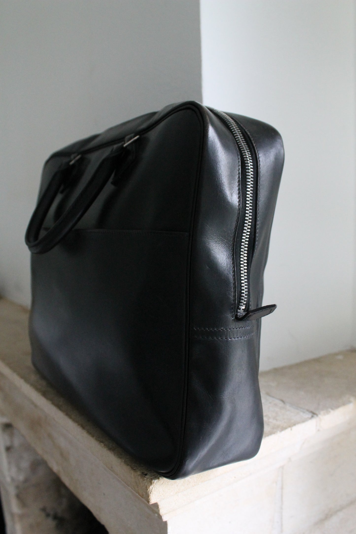Hermès cartable modèle plume en box noir