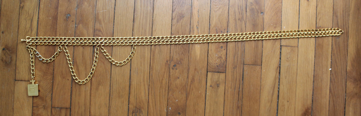 Chanel ceinture vintage en métal doré pendentif numéro 5