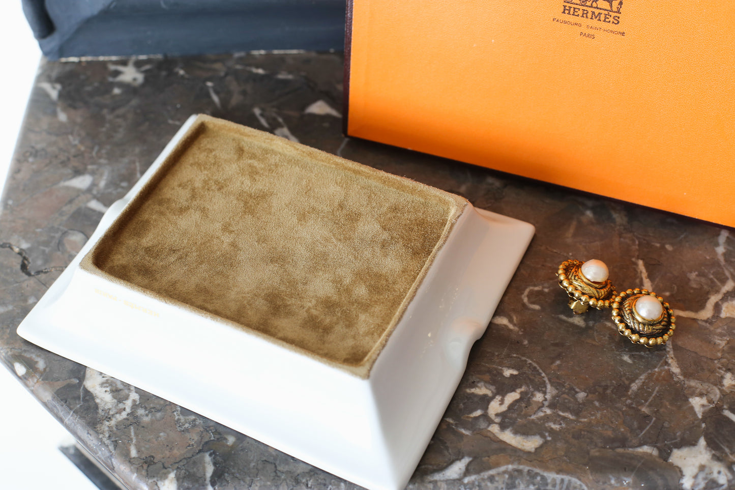 Hermès vide-poche en porcelaine à décor de canards