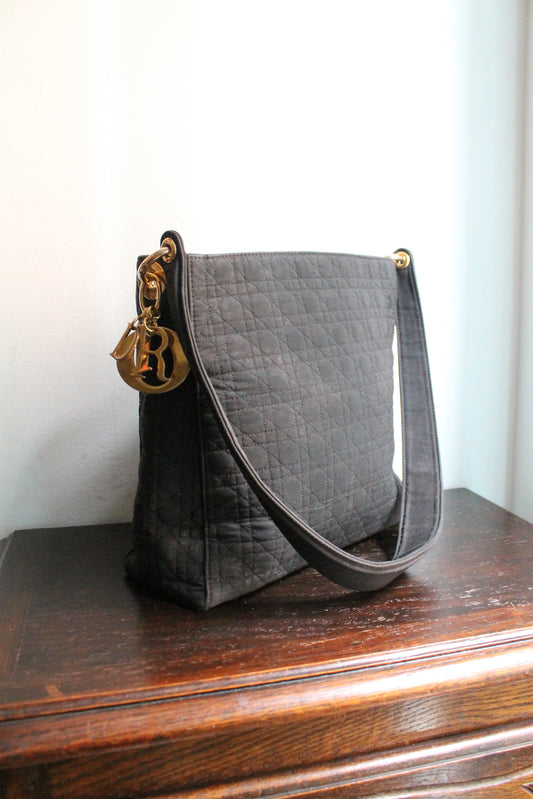 Dior sac à main en toile cannage noire