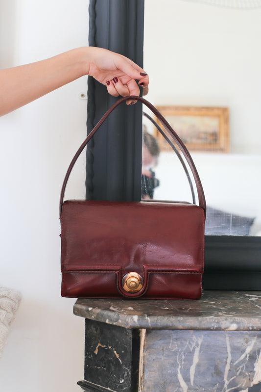 Hermès sac à main vintage modèle princesse en cuir bordeaux