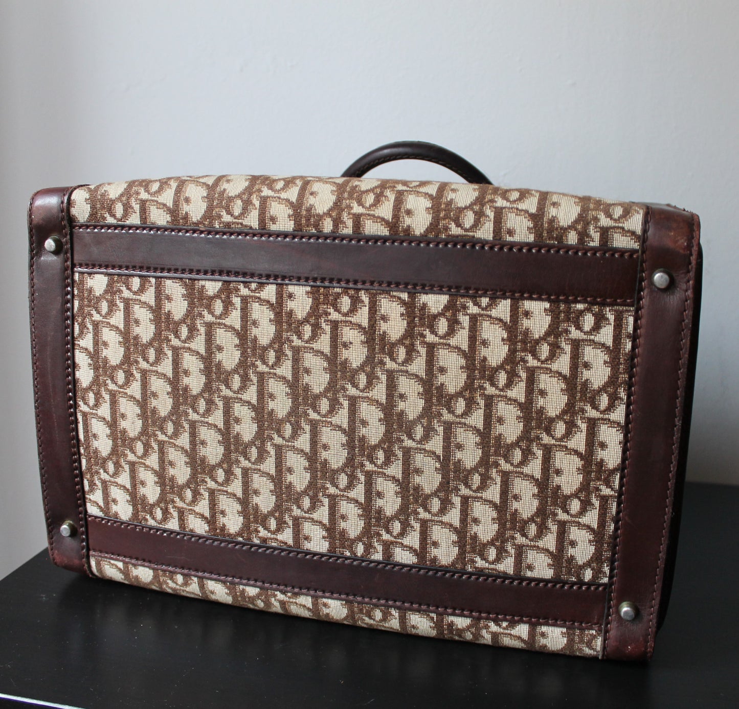 Dior vanity - trousse de toilette vintage en toile et cuir années 1970