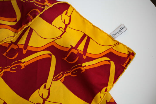 Dior carré en soie motif saddle