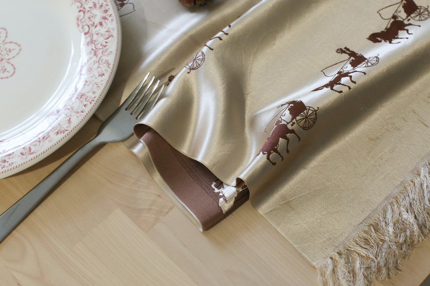 Hermès chemin de table en soie vintage