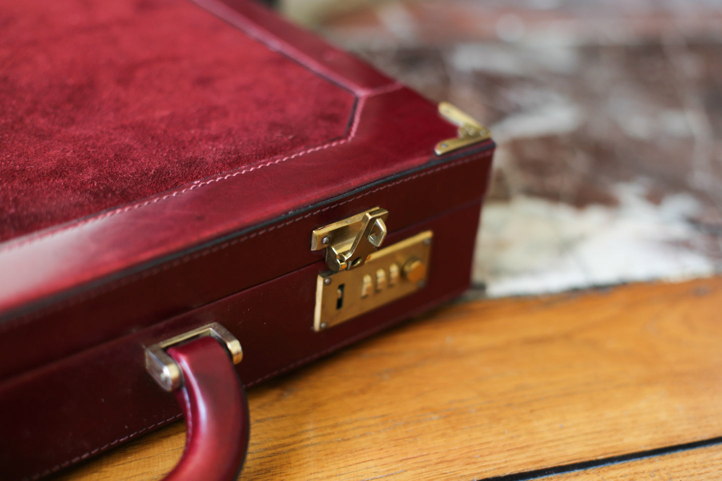 Cartable Balenciaga vintage en cuir et daim bordeaux