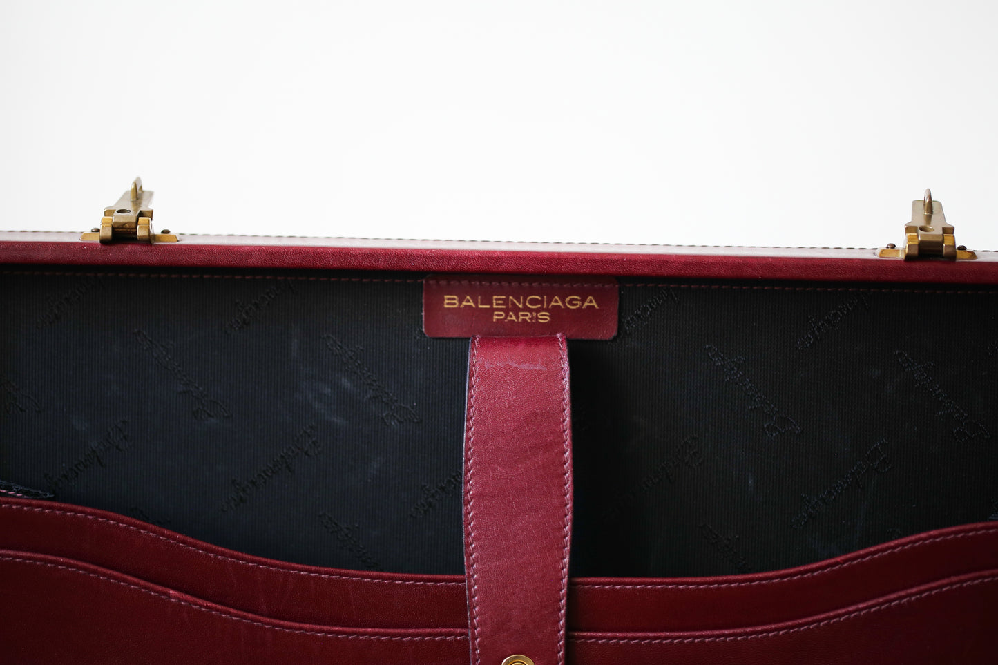 Cartable Balenciaga vintage en cuir et daim bordeaux
