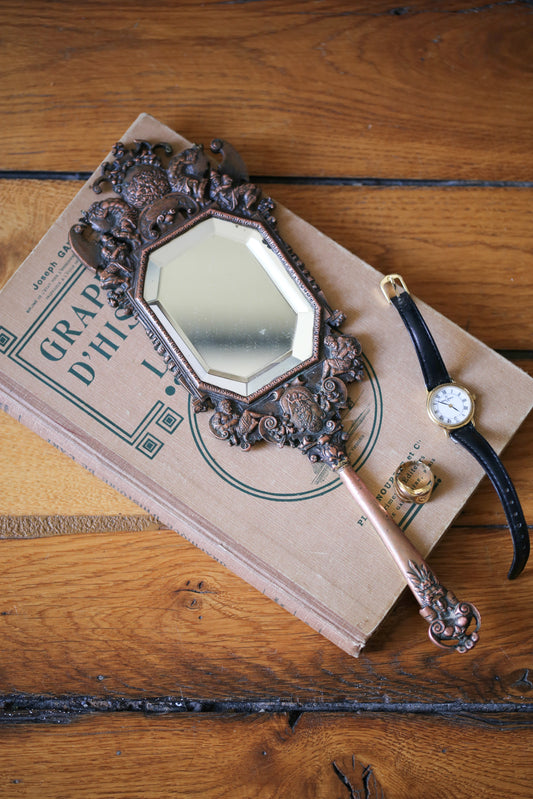 Face à main en bronze ciselé réalisé pour le concours Crozatier XIXe siècle