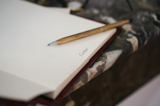 Album photo Cartier vintage en cuir bordeaux