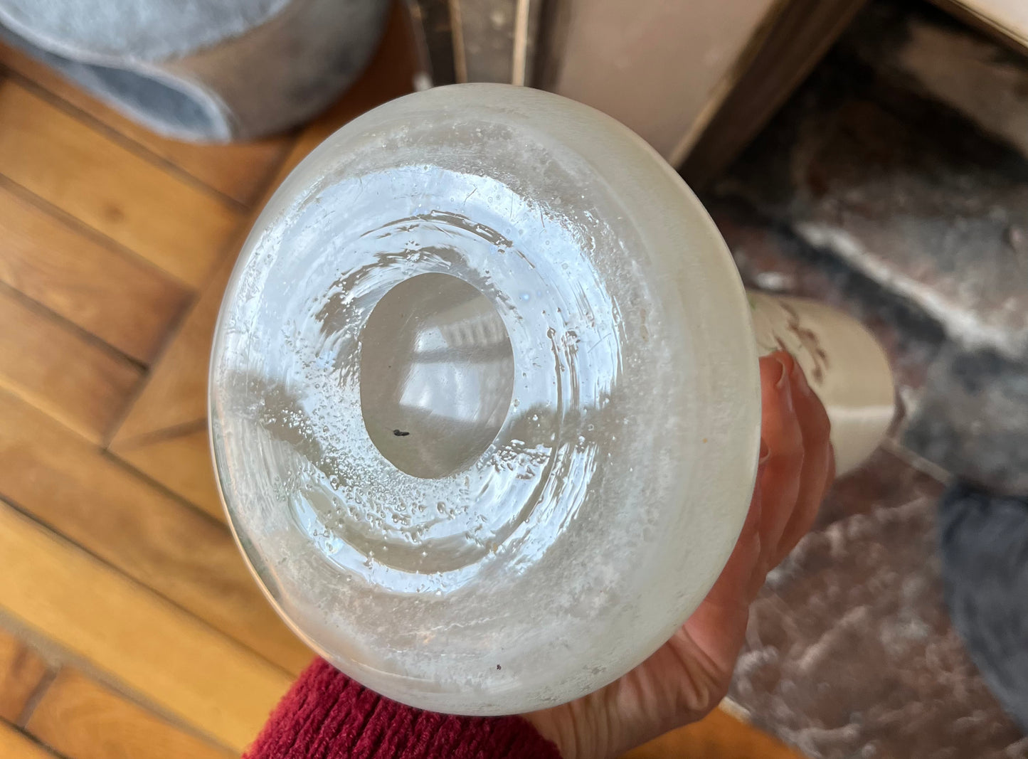 Paire de vases à motif de fleurs par Legras fin XIXe début XXe siècle