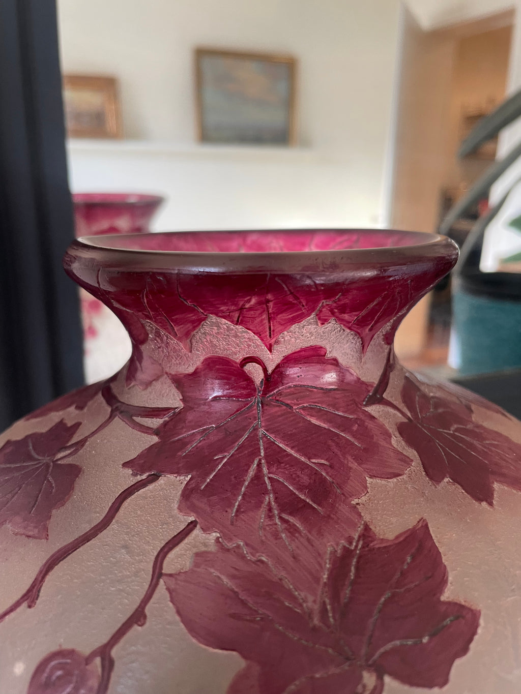 François Théodore Legras (1839 - 1916) vase boule  de la série Rubis