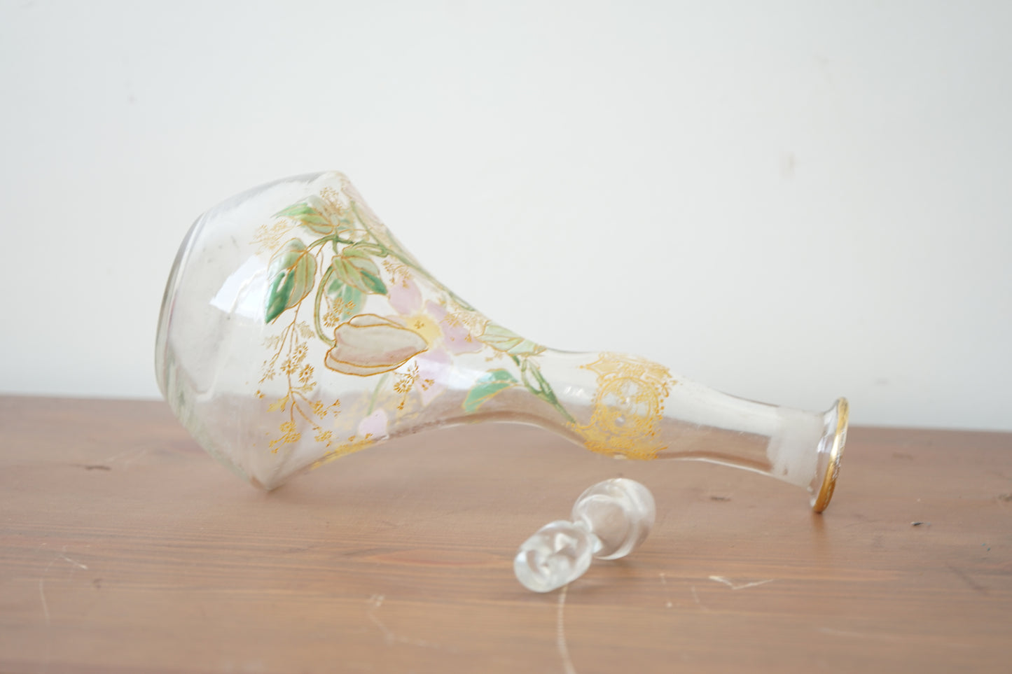 Legras (Fin XIXe siècle) - Carafe à liqueur en verre émaillé