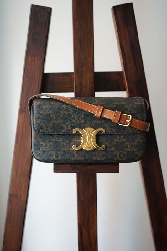 Celine sac à main Triomphe en toile imprimée et veau camel