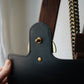 Gucci sac modèle gg marmont chain porté épaule en cuir noir