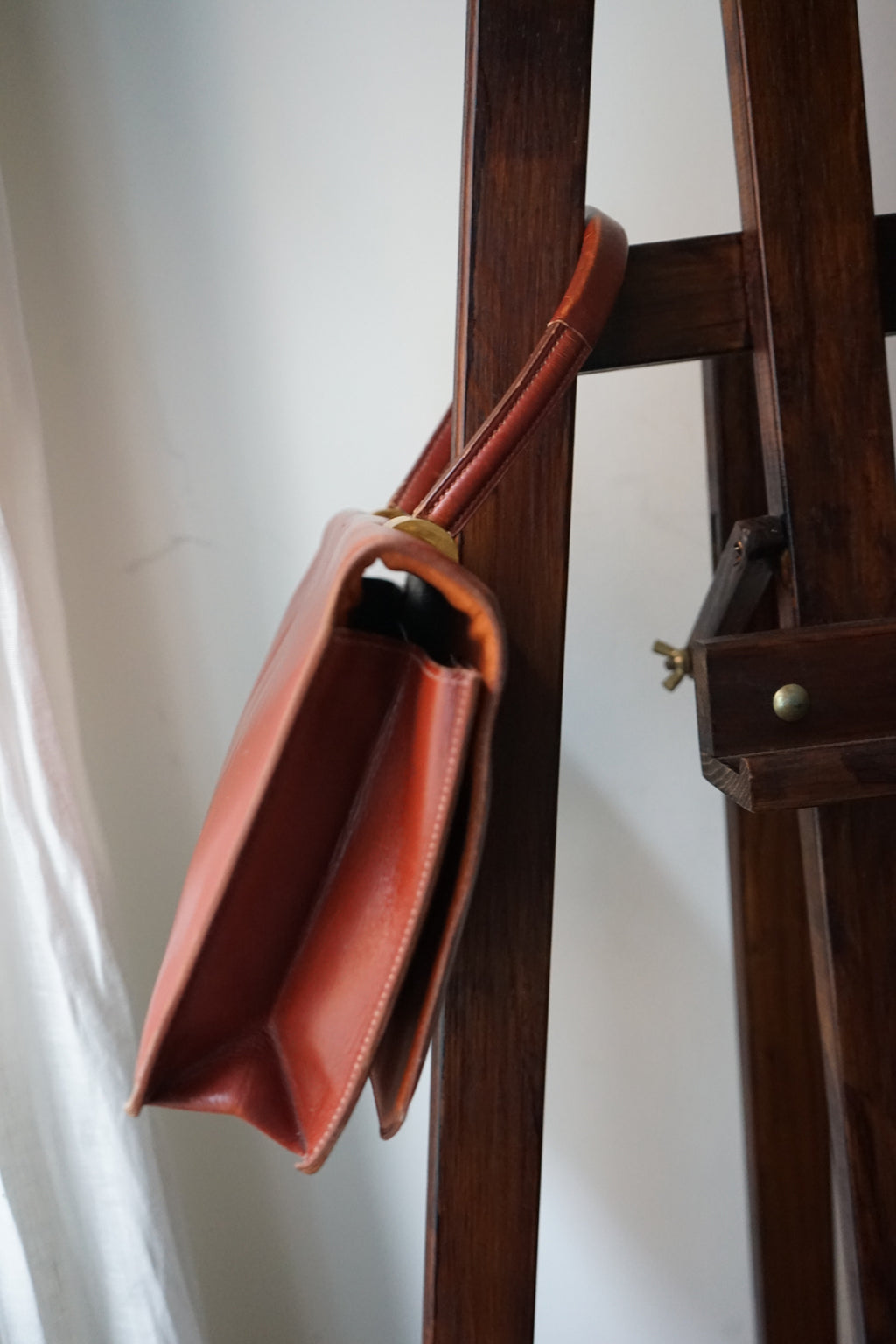 Hermès sac à main vintage modèle brio en cuir cognac