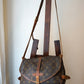 Louis Vuitton sac à main modèle Saumur en toile et cuir