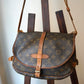 Louis Vuitton sac à main modèle Saumur en toile et cuir