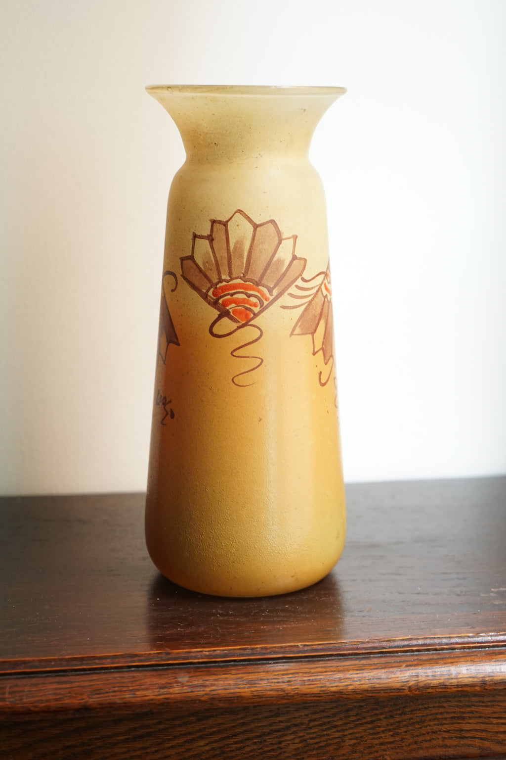 Legras vase en verre émaillé orangé art déco