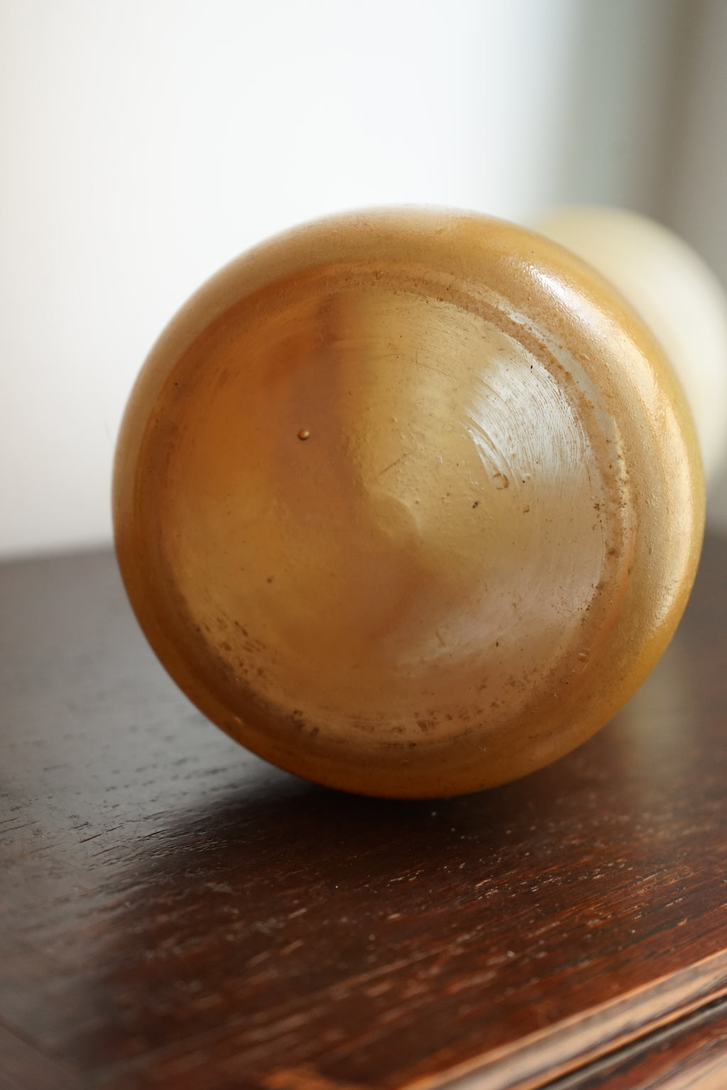 Legras vase en verre émaillé orangé art déco