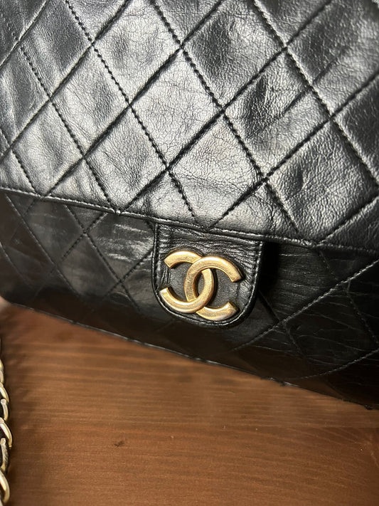 Chanel sac à main vintage en cuir noir