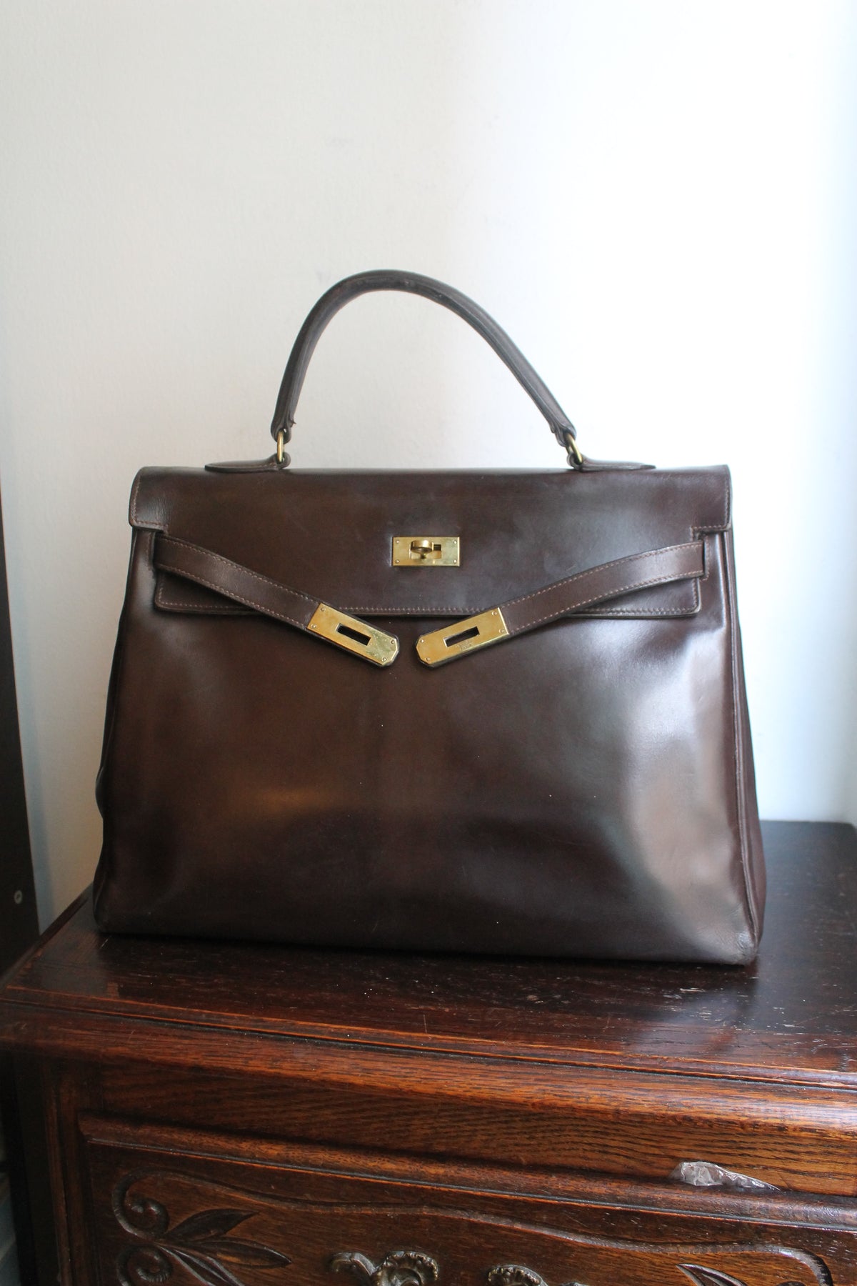 Hermès sac à main modèle Kelly 35 en cuir box marron