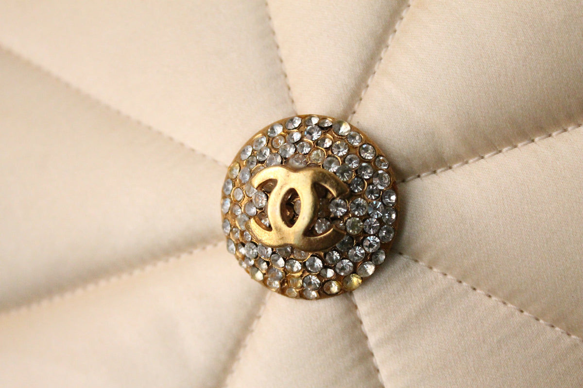 Chanel sac minaudière octogonal en soie et cuir