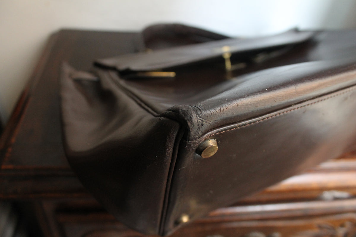 Hermès sac à main modèle Kelly 35 en cuir box marron