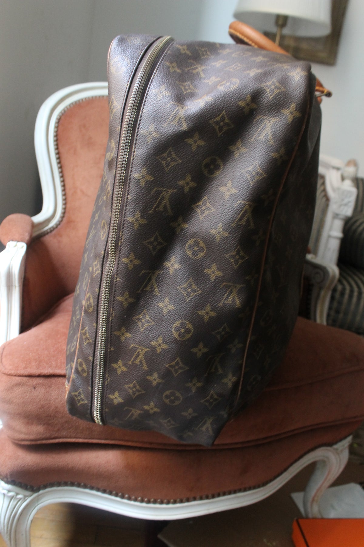 Louis Vuitton valise modèle Sirius en toile monogram et cuir