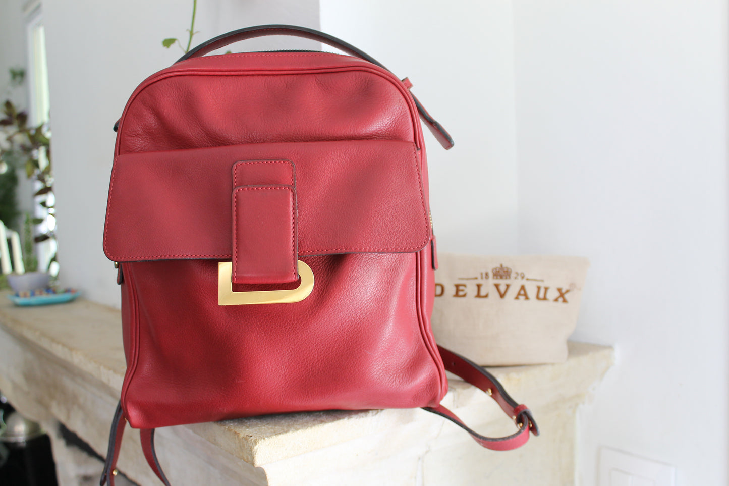 Delvaux sac à dos en cuir grainé rouge avec son dustbag