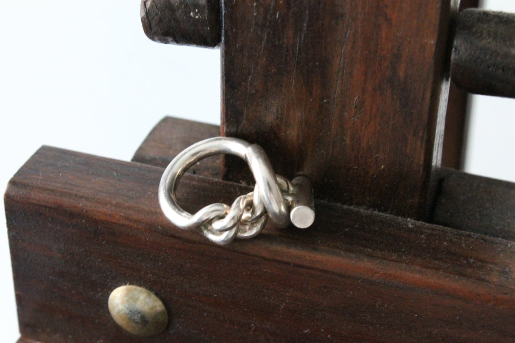 Hermès bague en argent modèle croisette