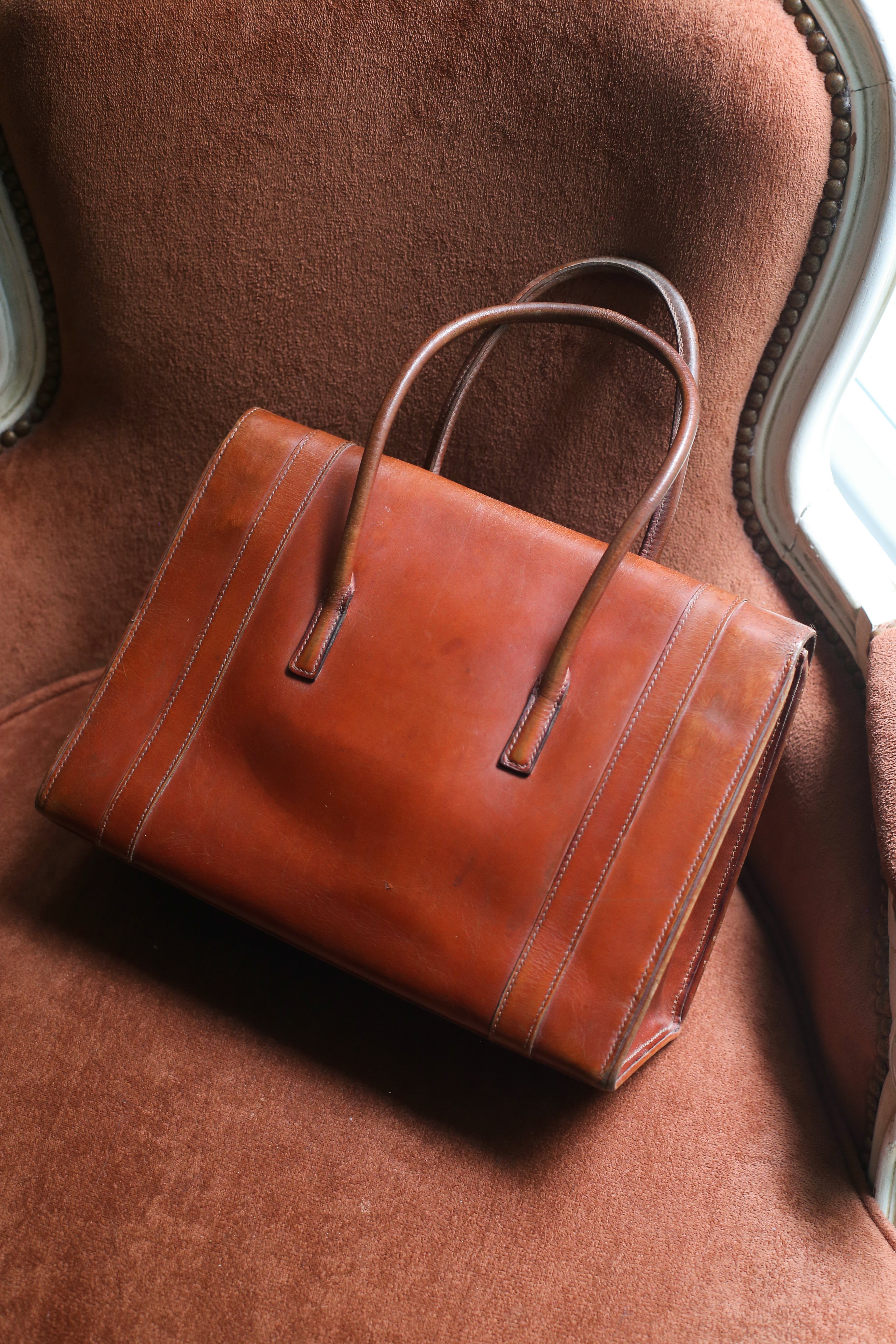 Hermès sac à main modèle Drag en cuir marron vintage