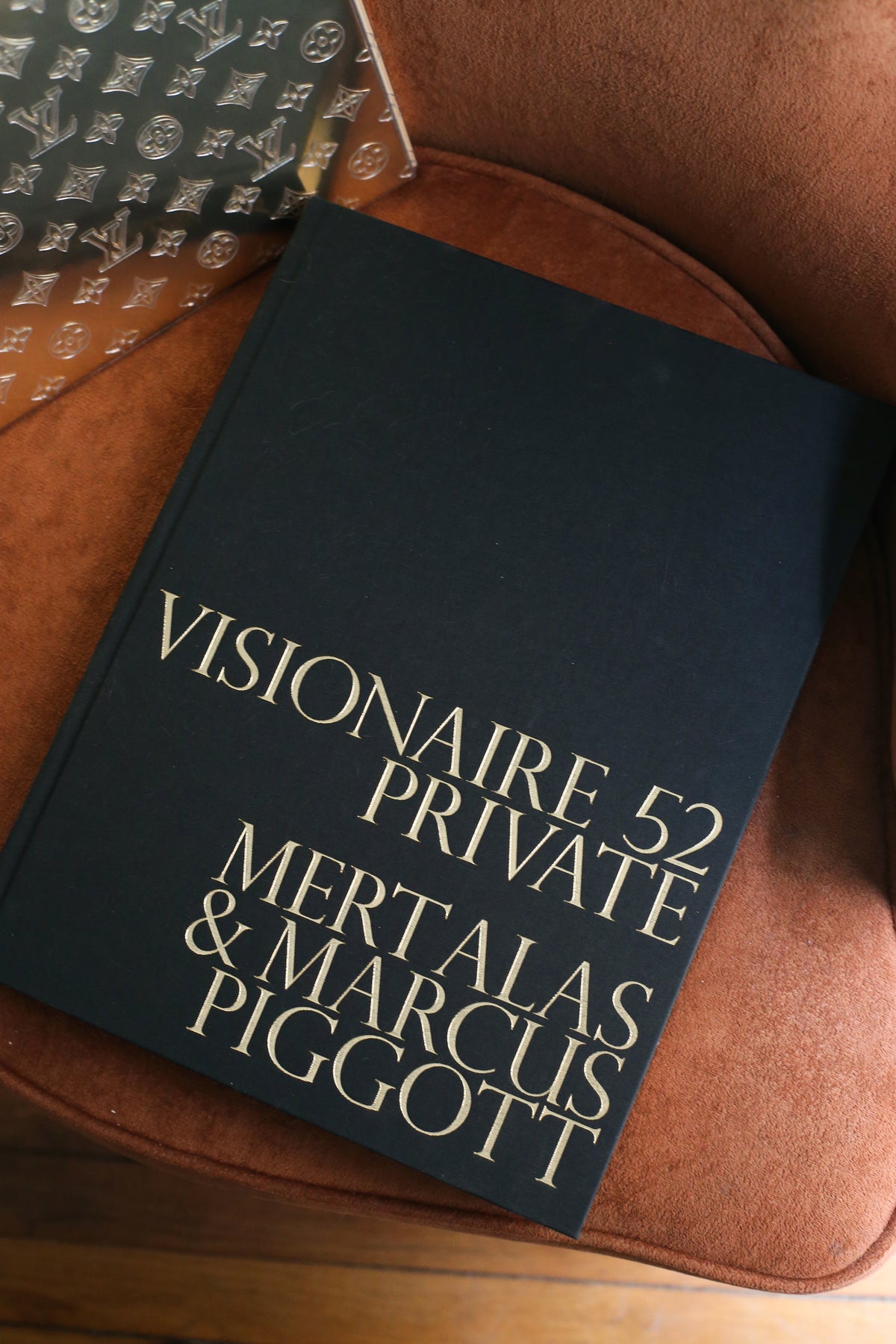 Louis Vuitton livre Visionnaire 52 Private Mert Alas & Marcus Piggott