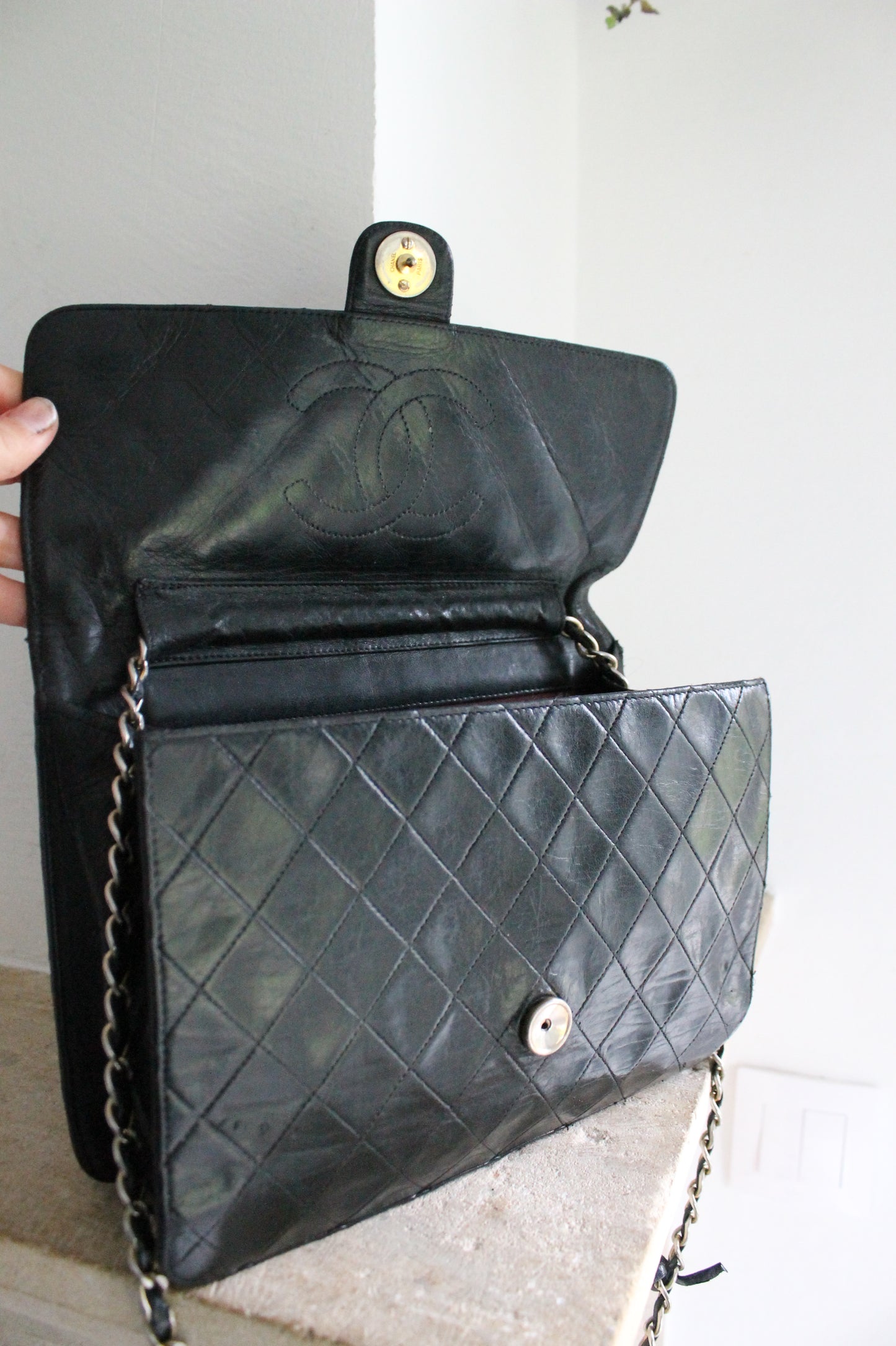 Chanel sac à main vintage en cuir noir