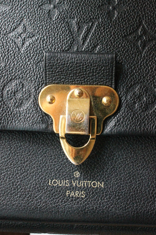Louis Vuitton sac à main modèle Vavin en cuir noir