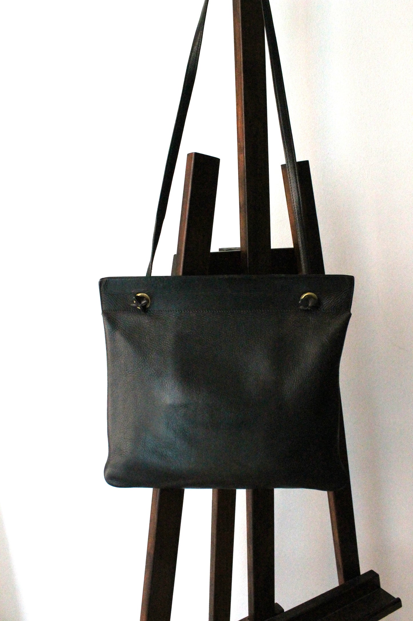 Hermès sac à main modèle Aline vintage en cuir noir