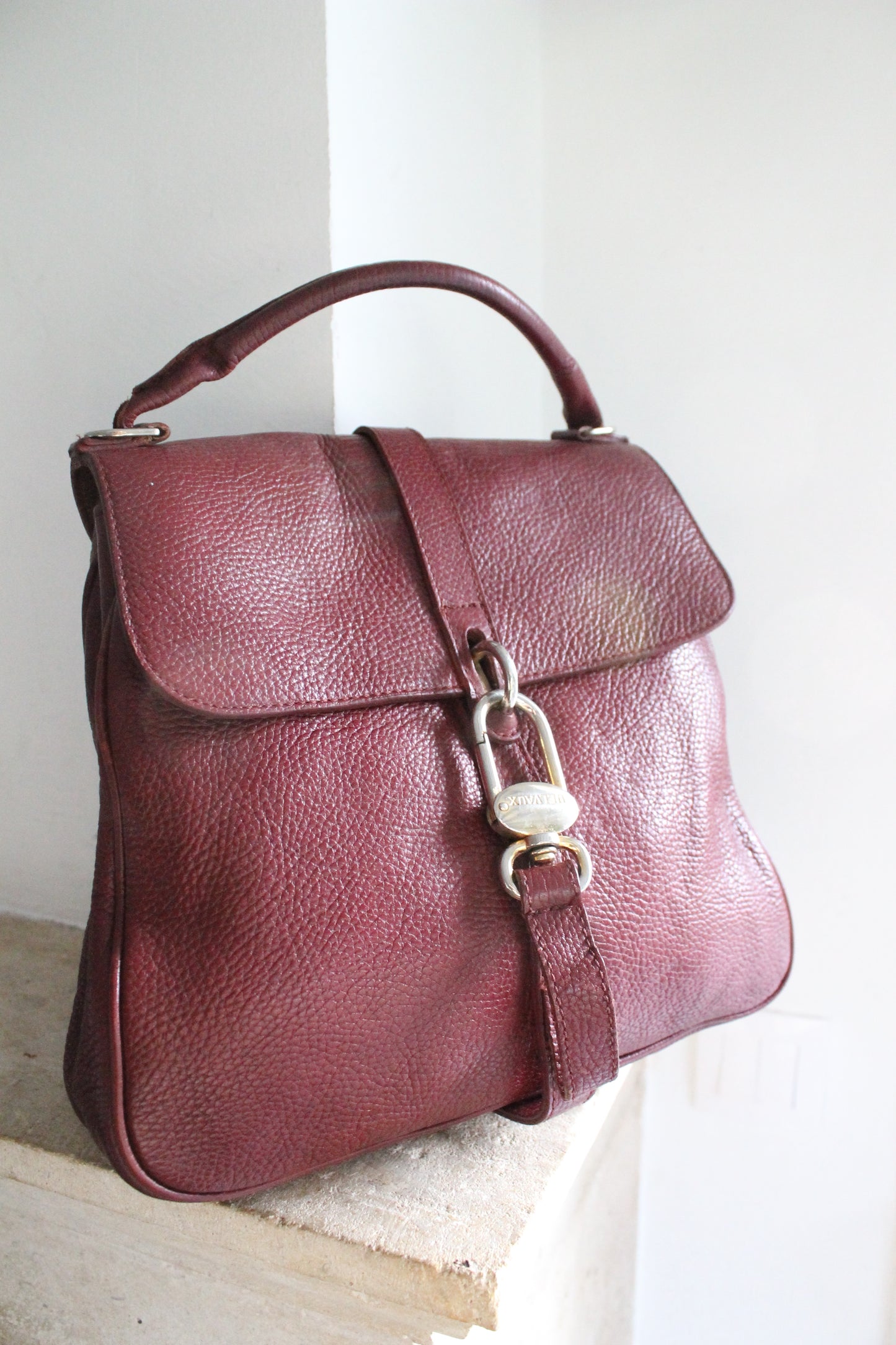 Delvaux sac à main modèle Gin Fizz en cuir grainé bordeaux