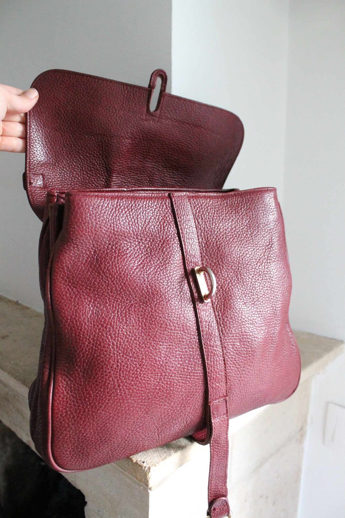 Delvaux sac à main modèle Gin Fizz en cuir grainé bordeaux