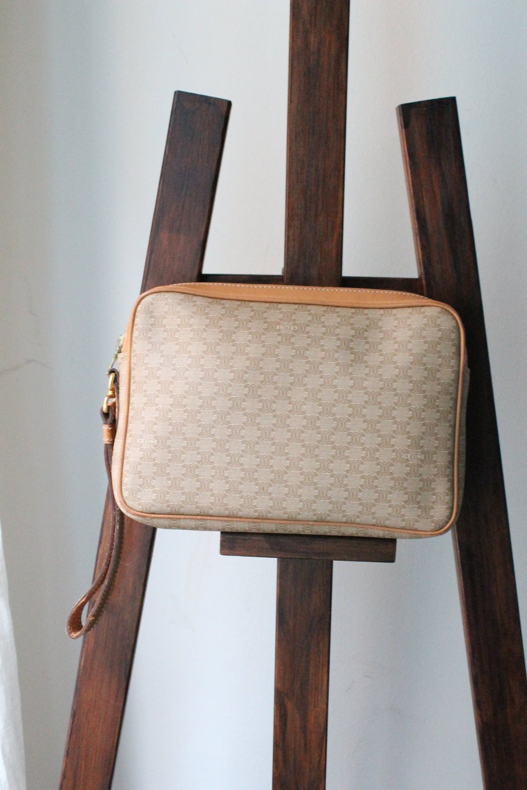 Céline pochette en toile et cuir motif triomphe