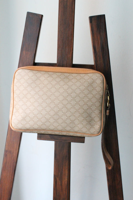 Céline pochette en toile et cuir motif triomphe