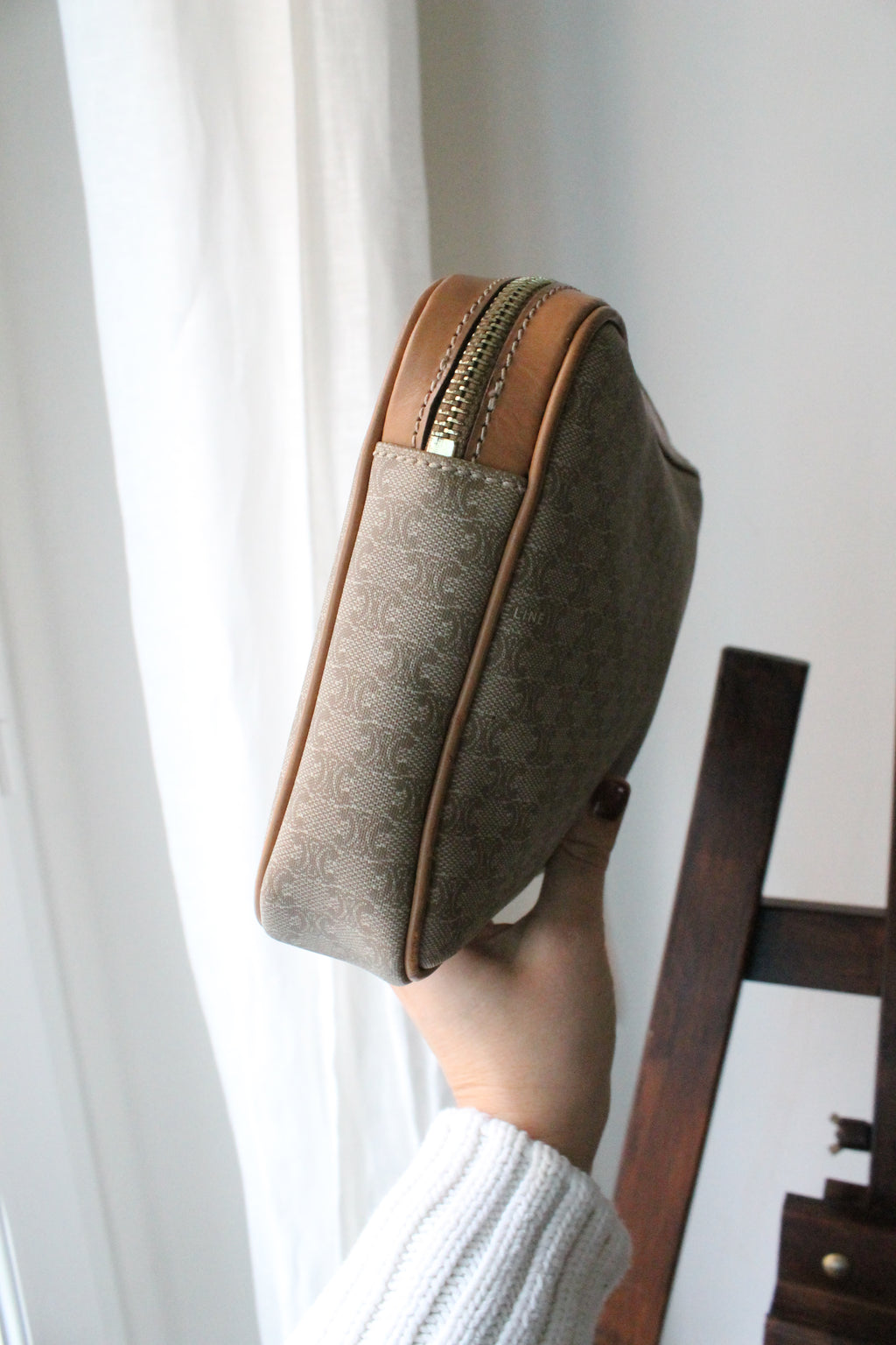 Céline pochette en toile et cuir motif triomphe