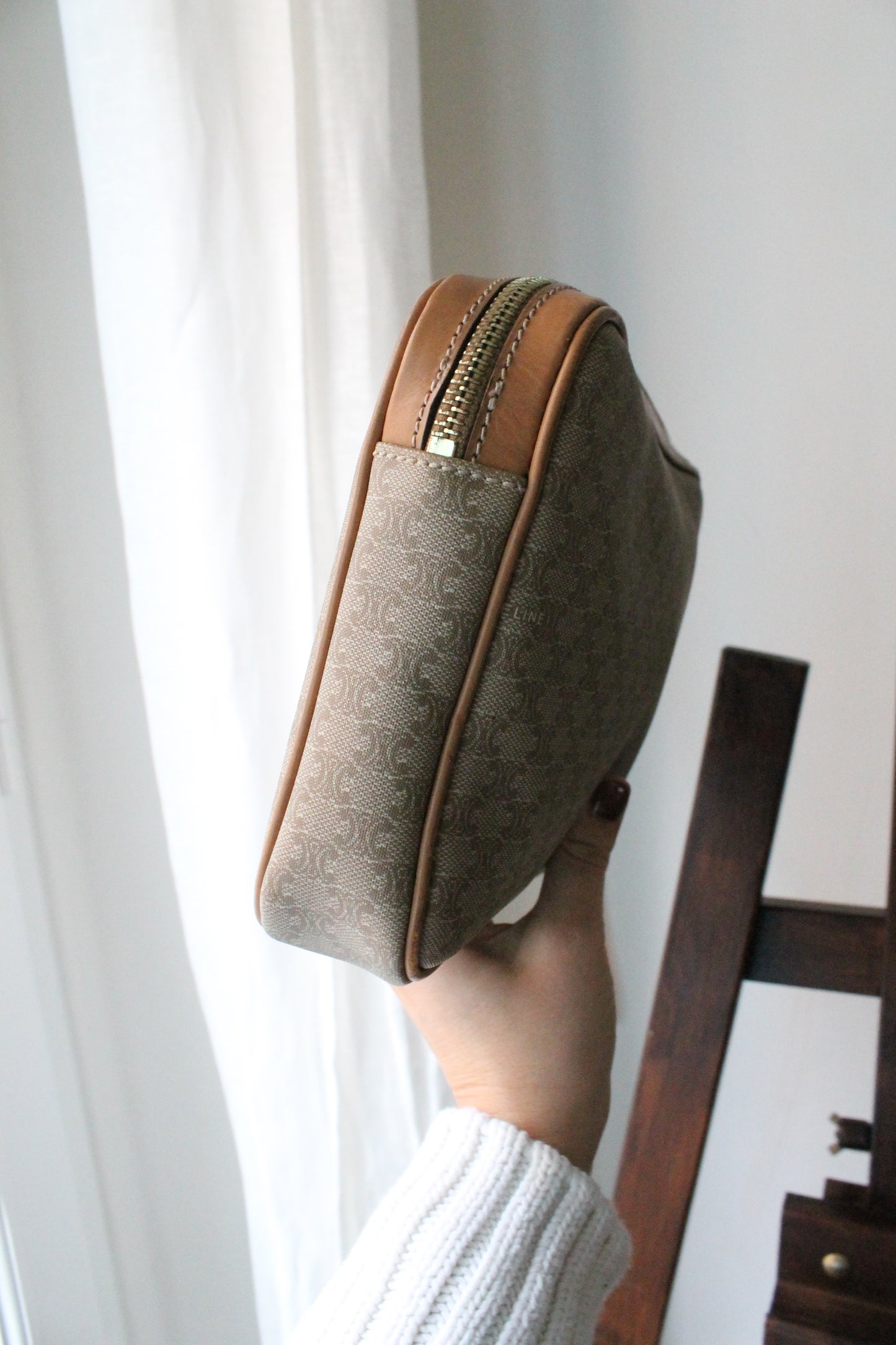 Céline pochette en toile et cuir motif triomphe