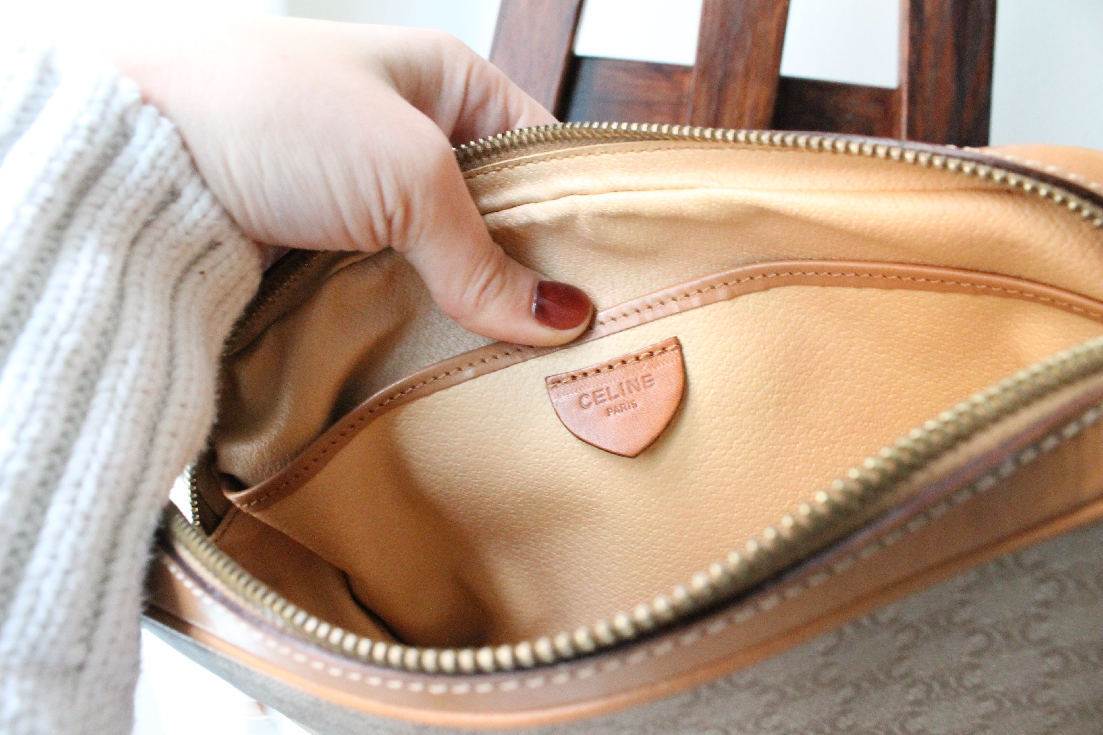 Céline pochette en toile et cuir motif triomphe