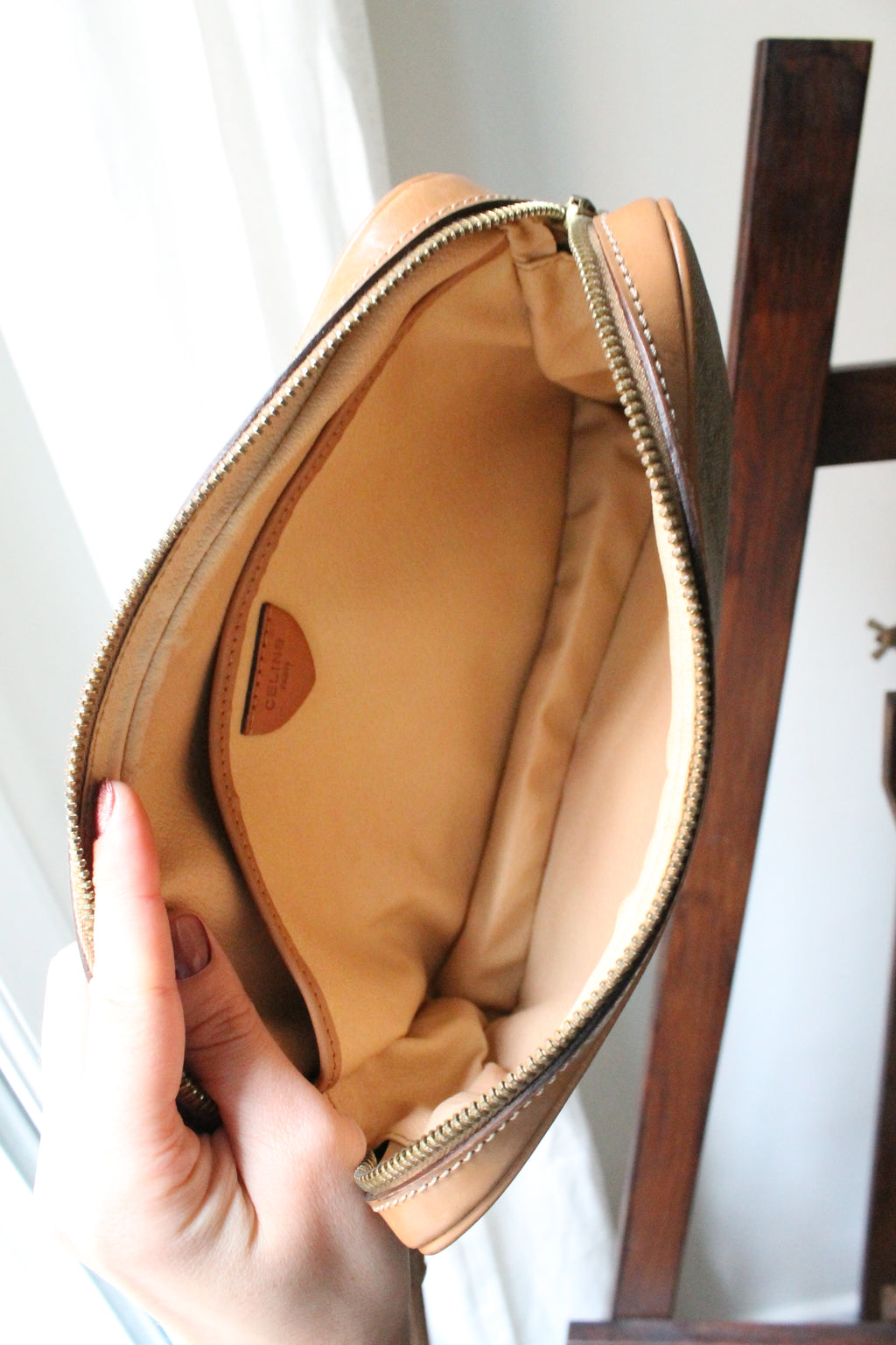 Céline pochette en toile et cuir motif triomphe