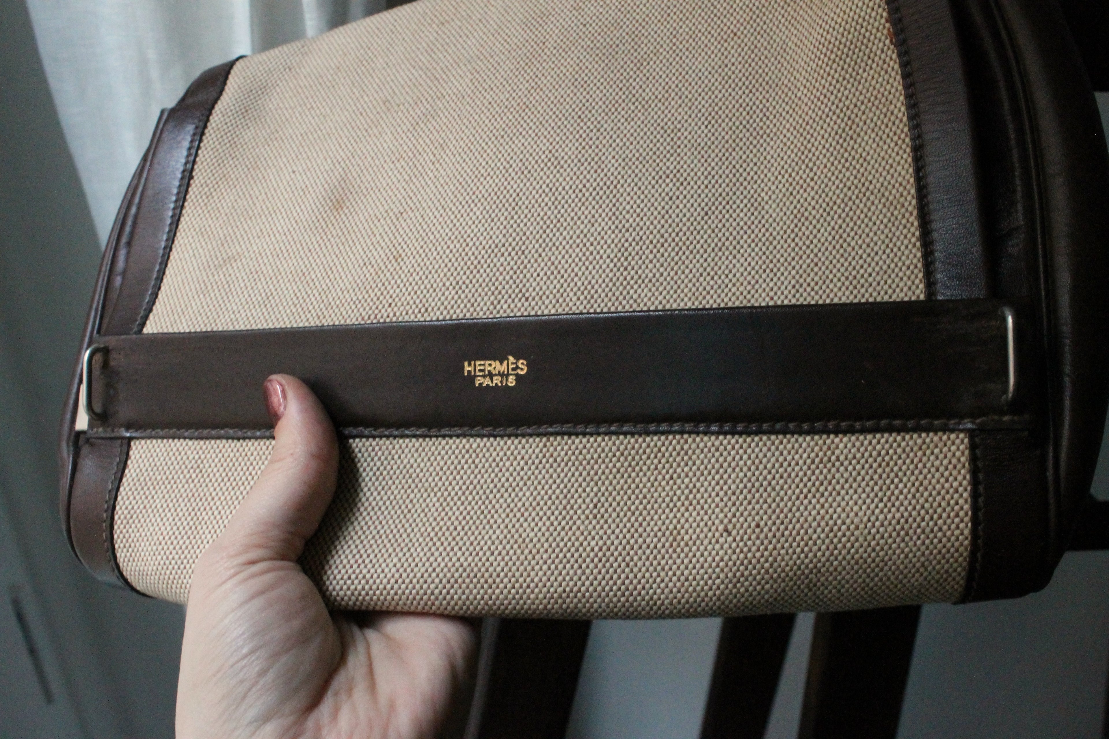 Trousse de toilette Hermès en toile beige et cuir marron