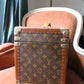 Louis Vuitton vanity en forme de malle en toile monogram