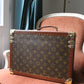Louis Vuitton vanity en forme de malle en toile monogram